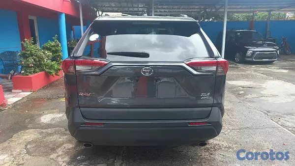 jeepetas y camionetas - Toyota Rav4 año 2021 Gris en ESPECIAL 14