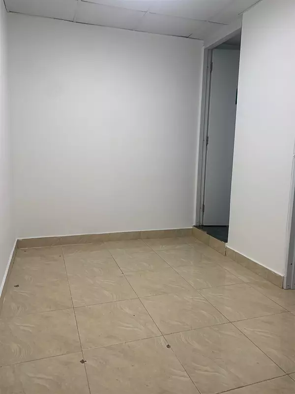 oficinas y locales comerciales - Local céntrico en bella vista 6