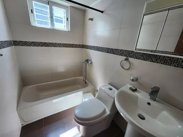 apartamentos - lquilo apartamento en Evaristo Morales U$S1,200

3hab
204mst
2 parqueos 7