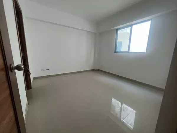 apartamentos - Se vende apartamento en Av. Independencia 7