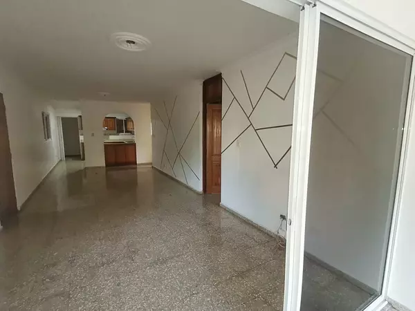 apartamentos - Se vende apartamento en Renacimiento 1