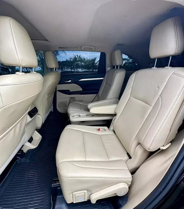 jeepetas y camionetas - Toyota higlander xle 2019 7