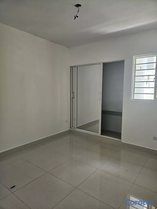 apartamentos - Vendo en Nuevas Terrazas swgundo nivel remodelado 8