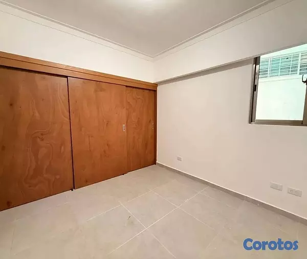 apartamentos - Apartamento en Alquiler con Línea Blanca en Renacimiento 3