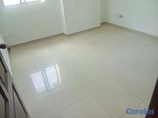 apartamentos - Apartamento en alquiler en Bella Vista 2do piso con Terraza.  12