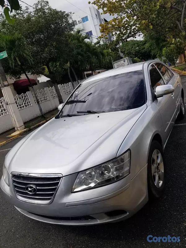 servicios profesionales - BLUE INVERSIONES ALQUILA VEHÍCULO HYUNDAI SONATA N 2