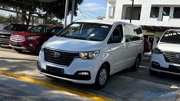 jeepetas y camionetas - 2020 Hyundai Grand Starex Diesel 2