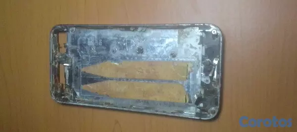 celulares y tabletas - Chasis iPhone 5s con botones 3