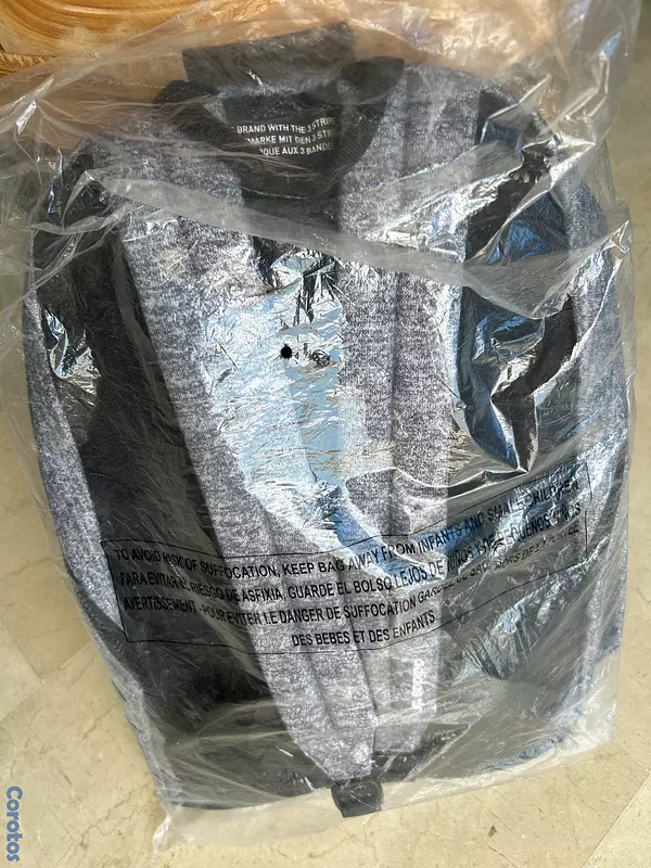 carteras y maletas - Mochila nueva  marca Adidas, sin uso 2