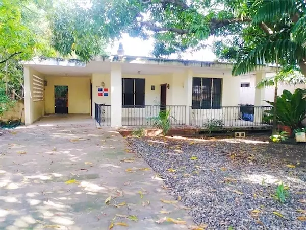 casas - De oportunidad casa en zona céntrica 4