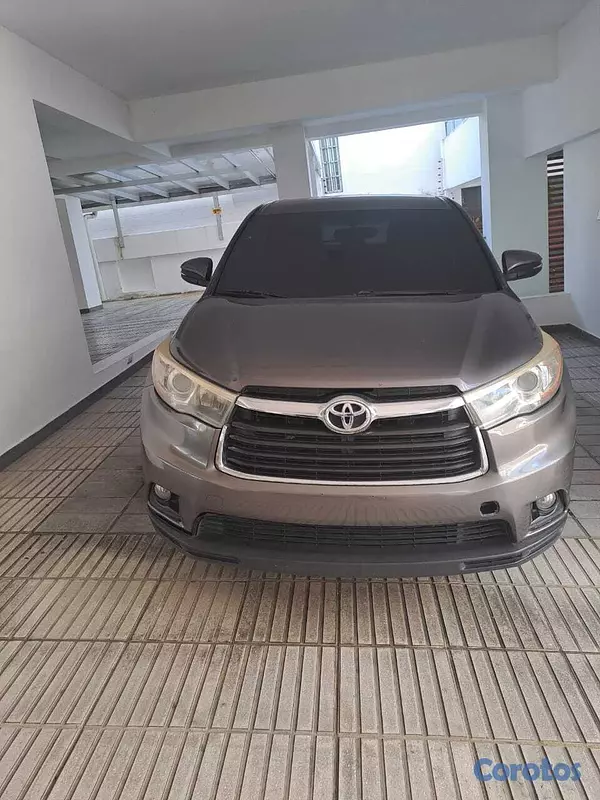jeepetas y camionetas - Toyota Highlander 2015  4