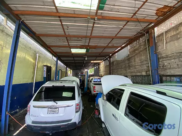 oficinas y locales comerciales - se vende propiedad  3