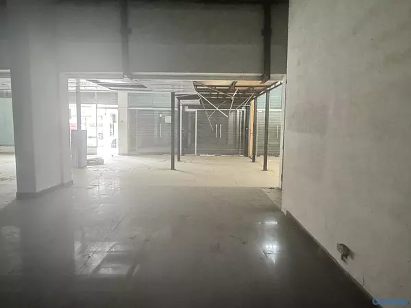 oficinas y locales comerciales - LOCAL COMERCIAL VILLA FRANCISCA  2