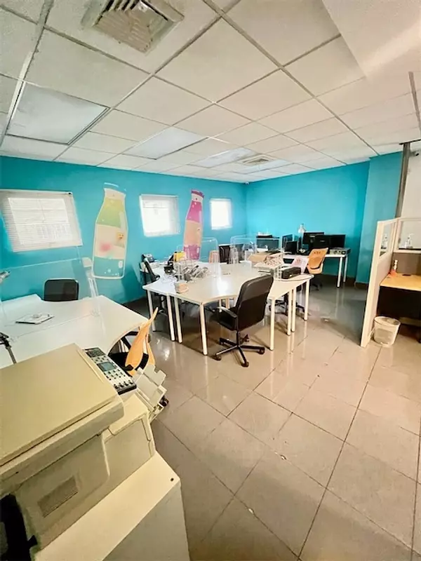 oficinas y locales comerciales - Local en Naco  3