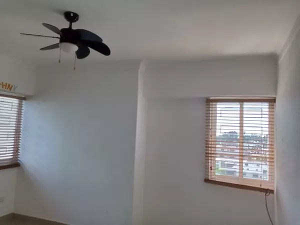 apartamentos - ¡Se vende Apto. en Bella Vista ‼3 Habitaciones 3.5 baños 8