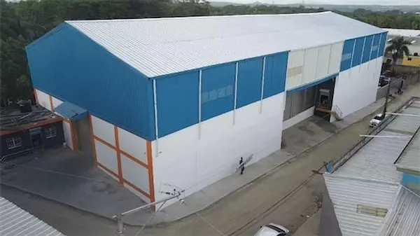 oficinas y locales comerciales - Nave 750 metros centrica 10