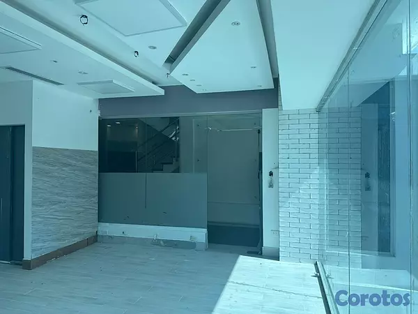 oficinas y locales comerciales - Local Comercial en Alquiler Primer Nivel  – El Mil 3
