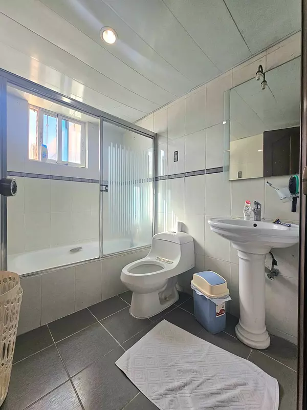 apartamentos - Apartamento en venta en Evaristo Morales de 3 hab. 8