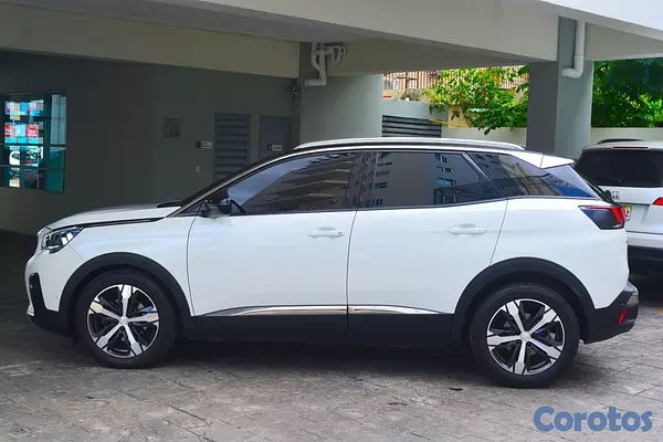 jeepetas y camionetas - Peugeot 5008 Allure 5