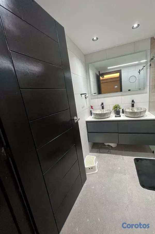 apartamentos - Vendo apartamento en Jardines del Sur. 10