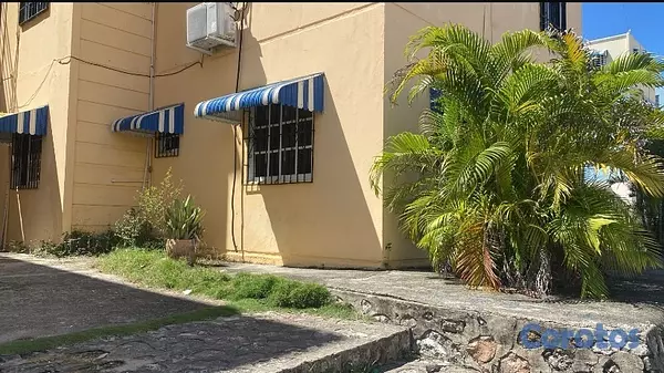 apartamentos - 🚨 Apto 3 Hab en Las Américas – 1er Nivel + Seguridad – RD$3.45MM 3