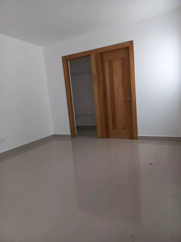 apartamentos - Apartamento 3er Nivel eb Urb. Thomen  6