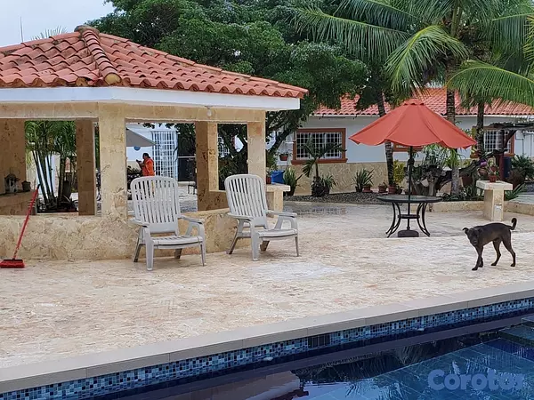 casas vacacionales y villas - venta de Villa en Cumayasa entre Juan dolió y la Romana a 500m2 de la playa  6