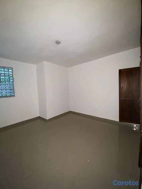 casas - ALQUILO CASA SEGUNDO NIVEL  7