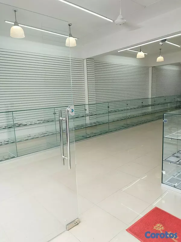 oficinas y locales comerciales - LOCAL EN LA DUARTE *clientes Directos* excelente tráfico peatonal 3