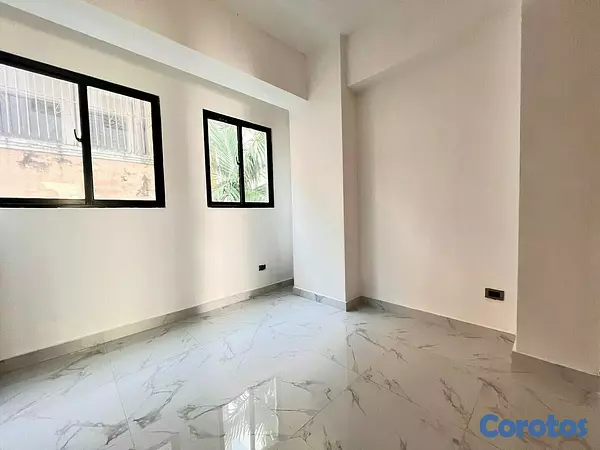 apartamentos - VENDE HERMOSA 2da CON TERRAZA EN EL MILLON 4