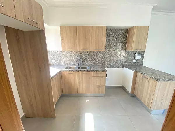 apartamentos - Apartamento en alquiler en Evaristo Morales  4
