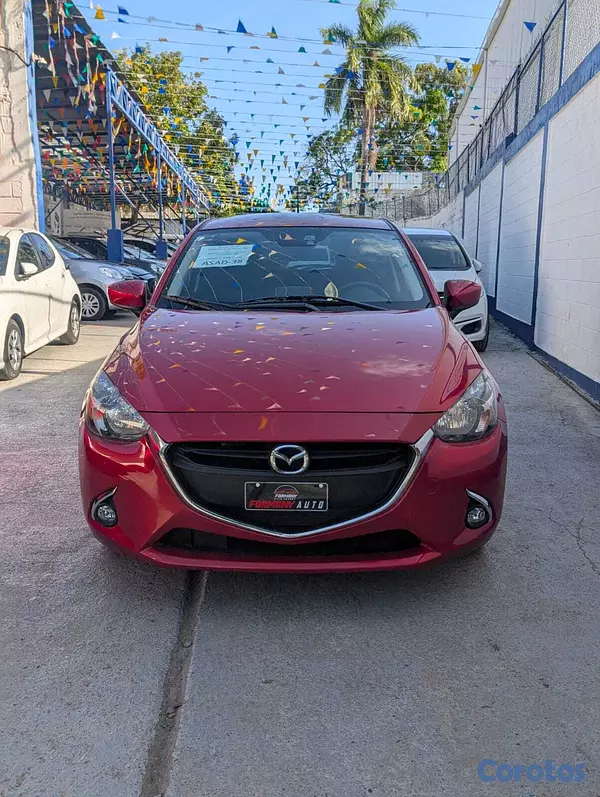 carros - MAZDA DEMIO 2020 11
