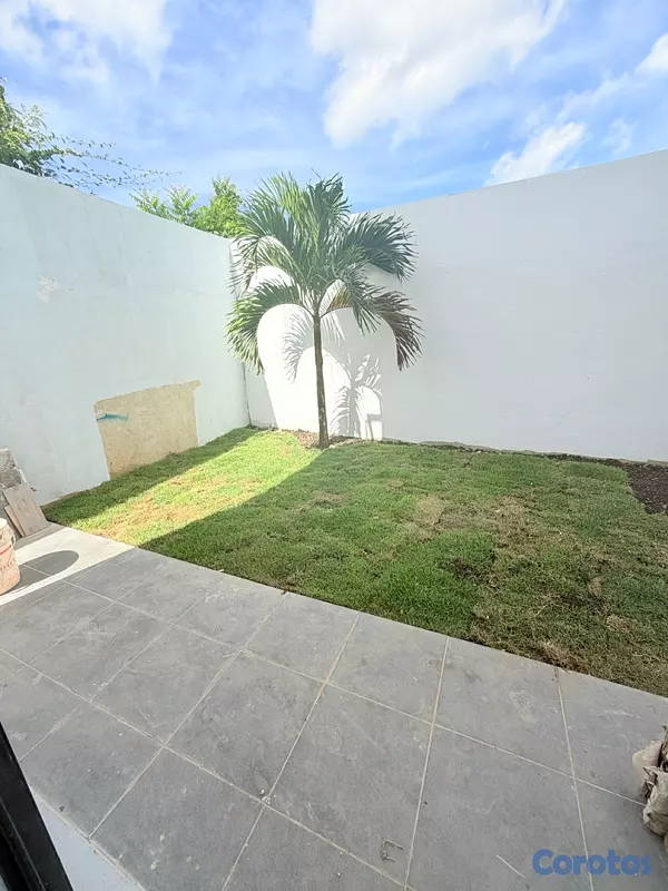 casas - venta de casa nueva en la autopista de san isidro prado oriental Santo Domingo  13