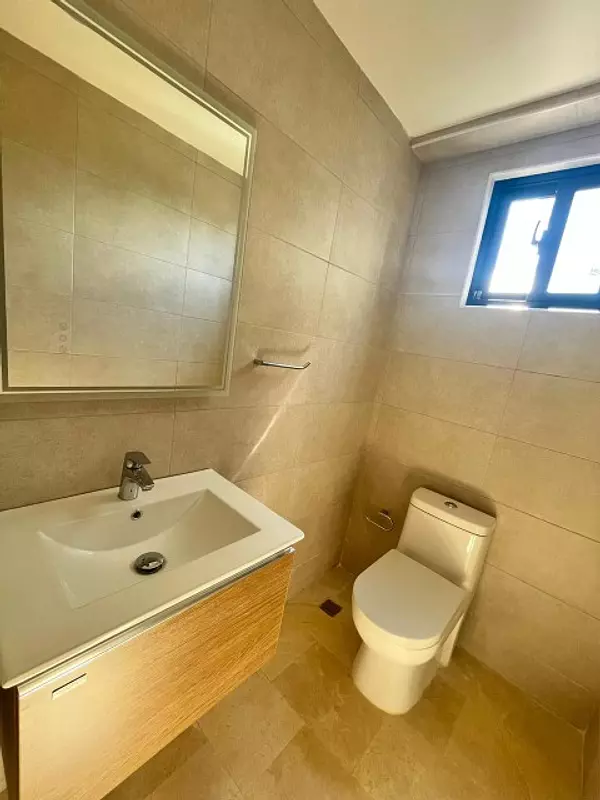 apartamentos - Se alquila hermoso apartamento con linea blanca en el sector de Serralles  9