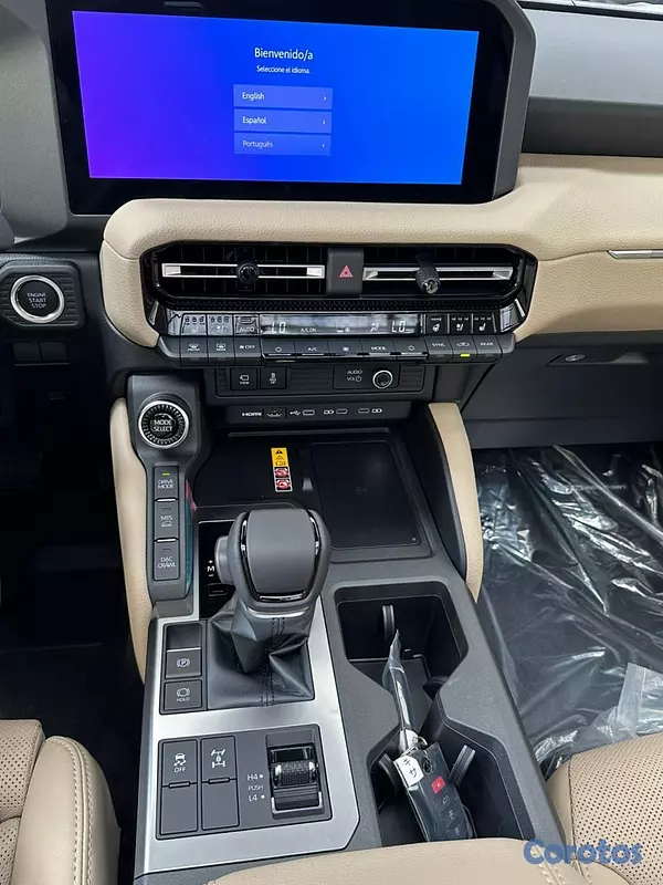 jeepetas y camionetas - Toyota Land Cruiser Prado LUXURY 1L 2026 10