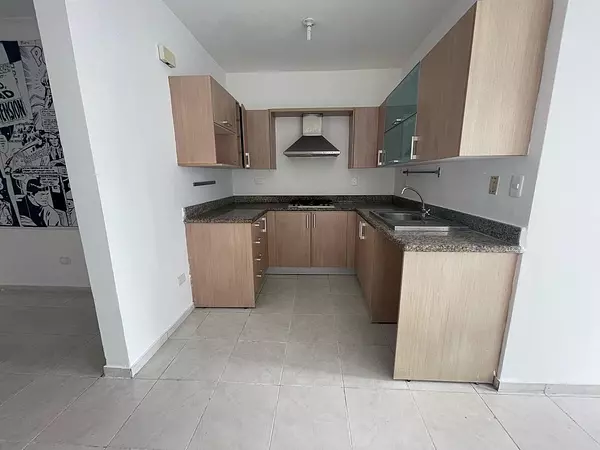 apartamentos - Vendo  Apartamento  en el Mirador Norte, ubicado en el piso 6 y con 116 metros.  4
