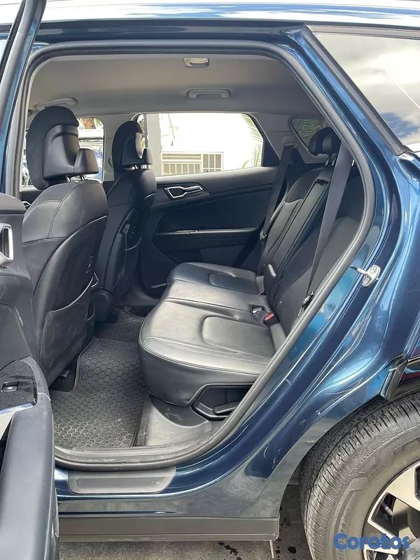 jeepetas y camionetas - Kia Sportage Luxury 2023 6