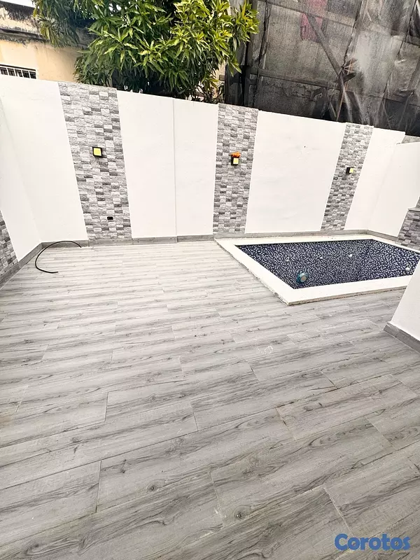 casas - venta de casa con piscina en la autopista de san isidro Santo Domingo este  10