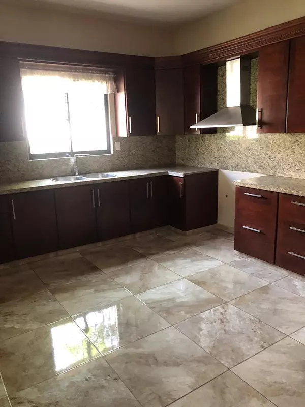 casas - CASA EN VENTA EN EL MIRADOR NORTE 28