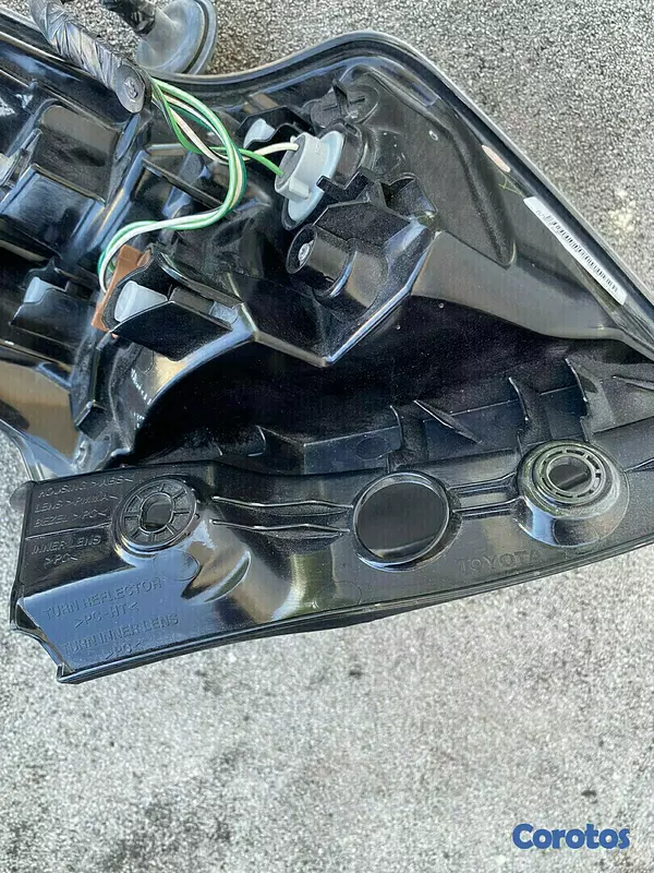 repuestos - Farol Trasero Para 2016 2018 Toyota Rav4 all  2