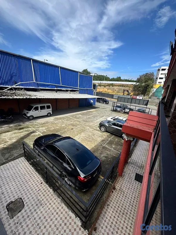 oficinas y locales comerciales - Local comercial en alquiler cerca Embajada USA – Jacobo Majluta 14