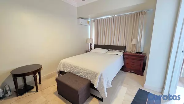 apartamentos - vendo bella vista tres habitaciones amplias con baño dos parqueos estudio servi 15