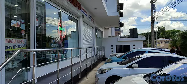 oficinas y locales comerciales - Locales en alquiler El Millon 4