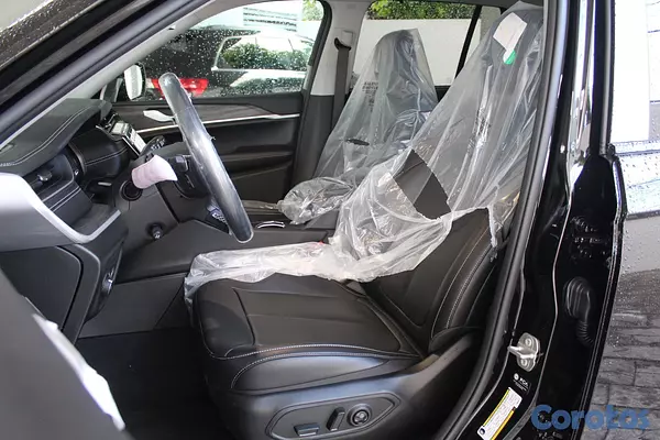 jeepetas y camionetas - Jeep Grand Cherokee Limited 4x4 2025 8