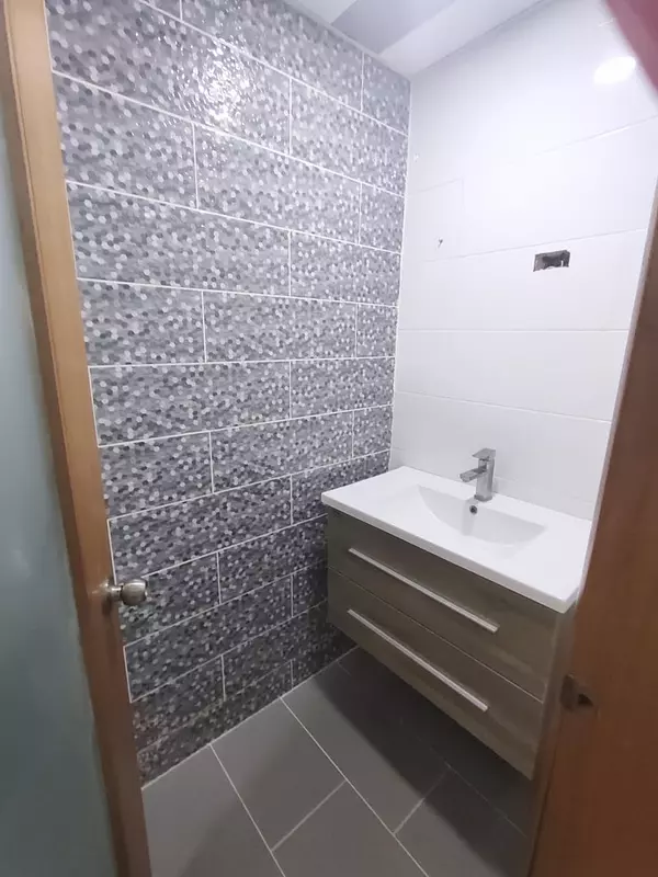 apartamentos - Apartamento en Venta
 SERRALLES
USD 240,000.00
Mantenimiento: RD$12,000.00
 4