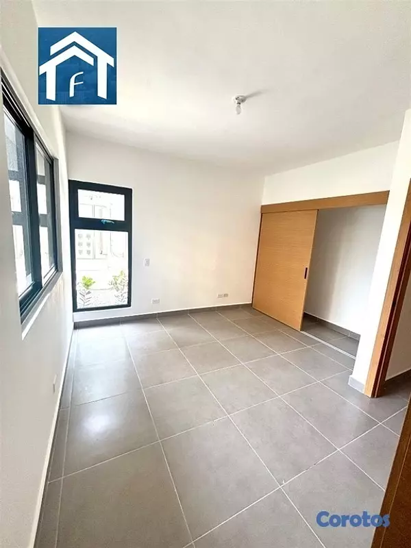 apartamentos - Apartamento en Gazcue Malecon con patio  6