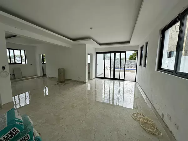 casas - Casa en Urbanizacion Cerrada, Llanos de Gurabo 6