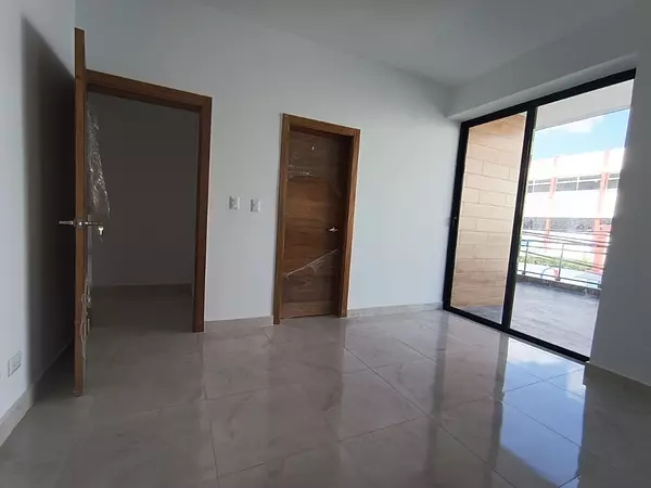 apartamentos - Vendo apartamento en el Renacimiento2do.nivel con Terraza.147mst 2hb 6