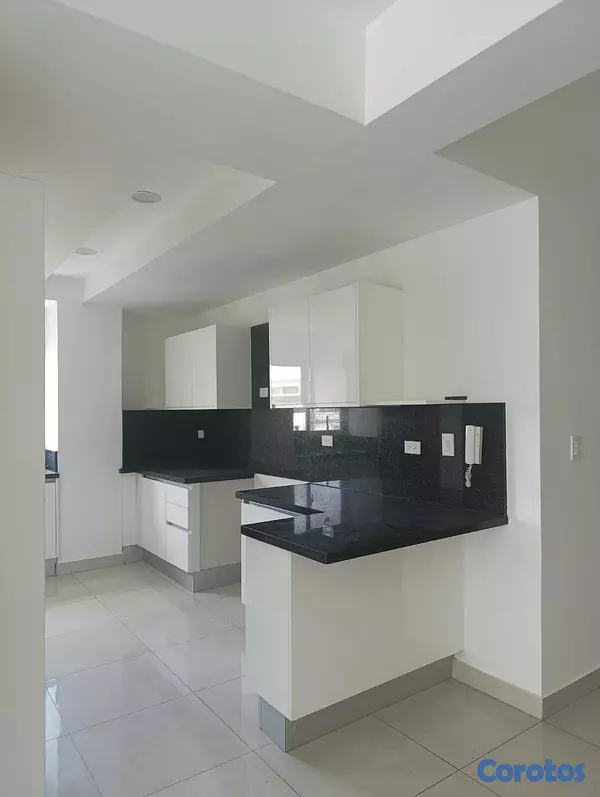 apartamentos - Urb. Real Torre moderna en calle tranquila 190mts 5