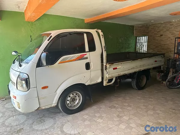 camiones y vehiculos pesados - vendo kia bongo 3  6